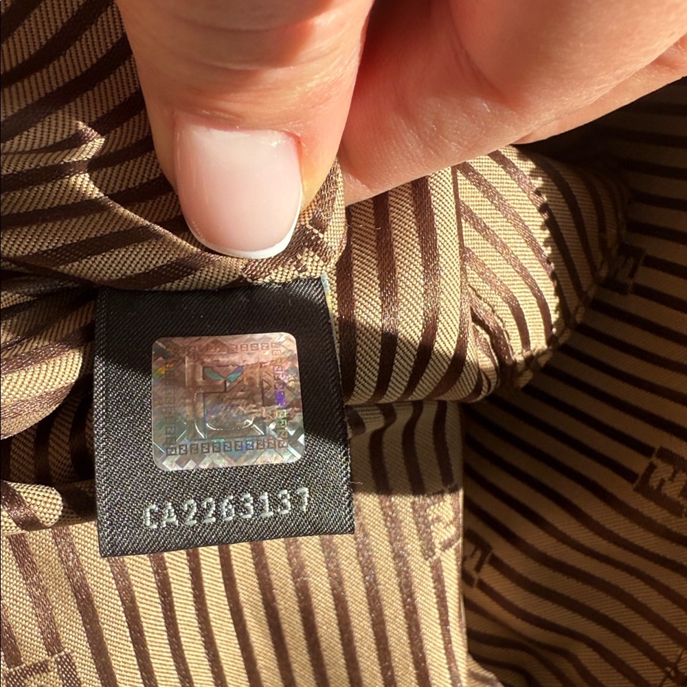 Fendi - Picture 10 of 11